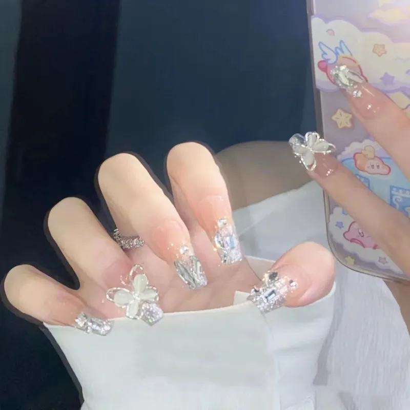 Silver starry sky nails